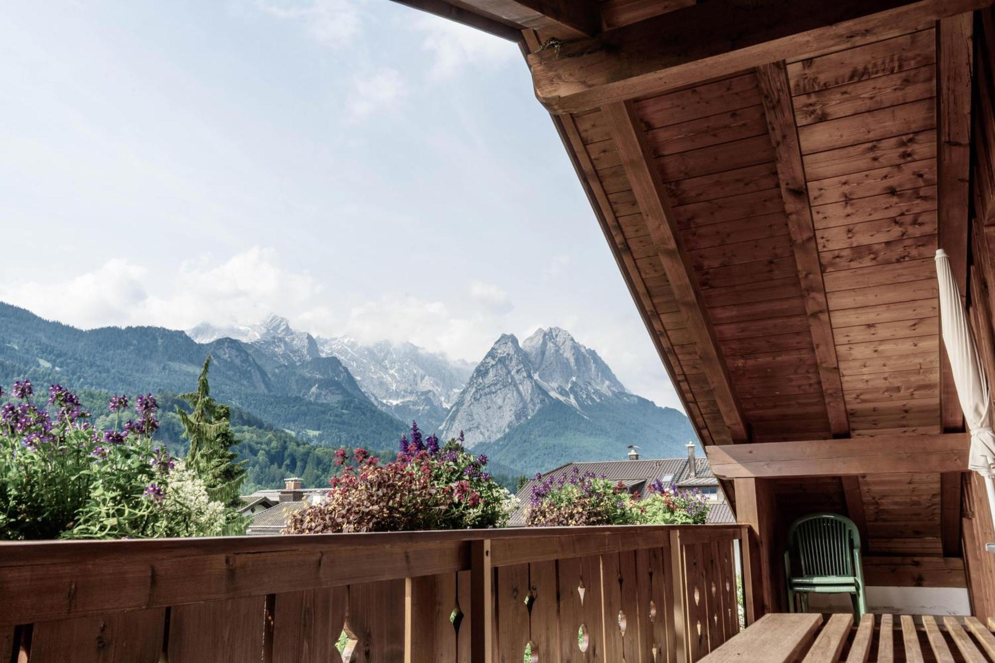 Gaestehaus Quirin Garmisch-Partenkirchen Eksteriør bilde